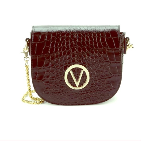 Valentino Garavani Handbags - Authentic Valentino Garavani crossbody bag